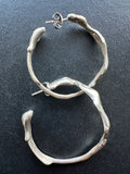 Flow Hoops