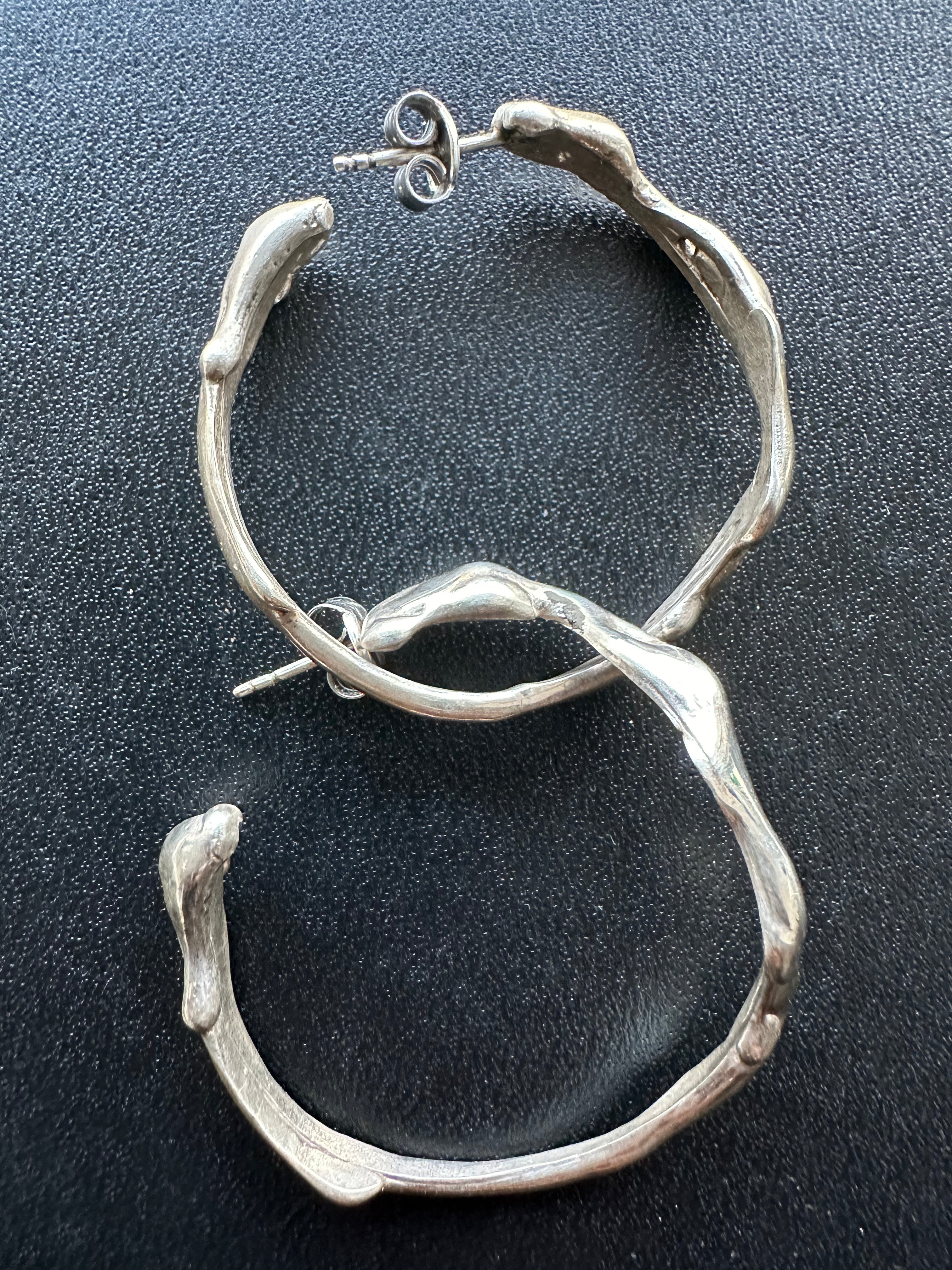 Flow Hoops